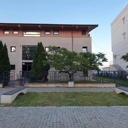 Apartman V4