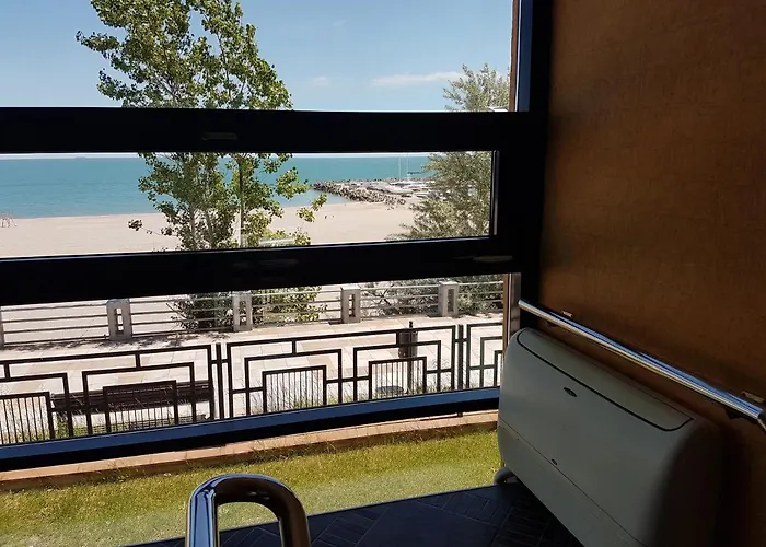 Appartement V4 Eforie Nord